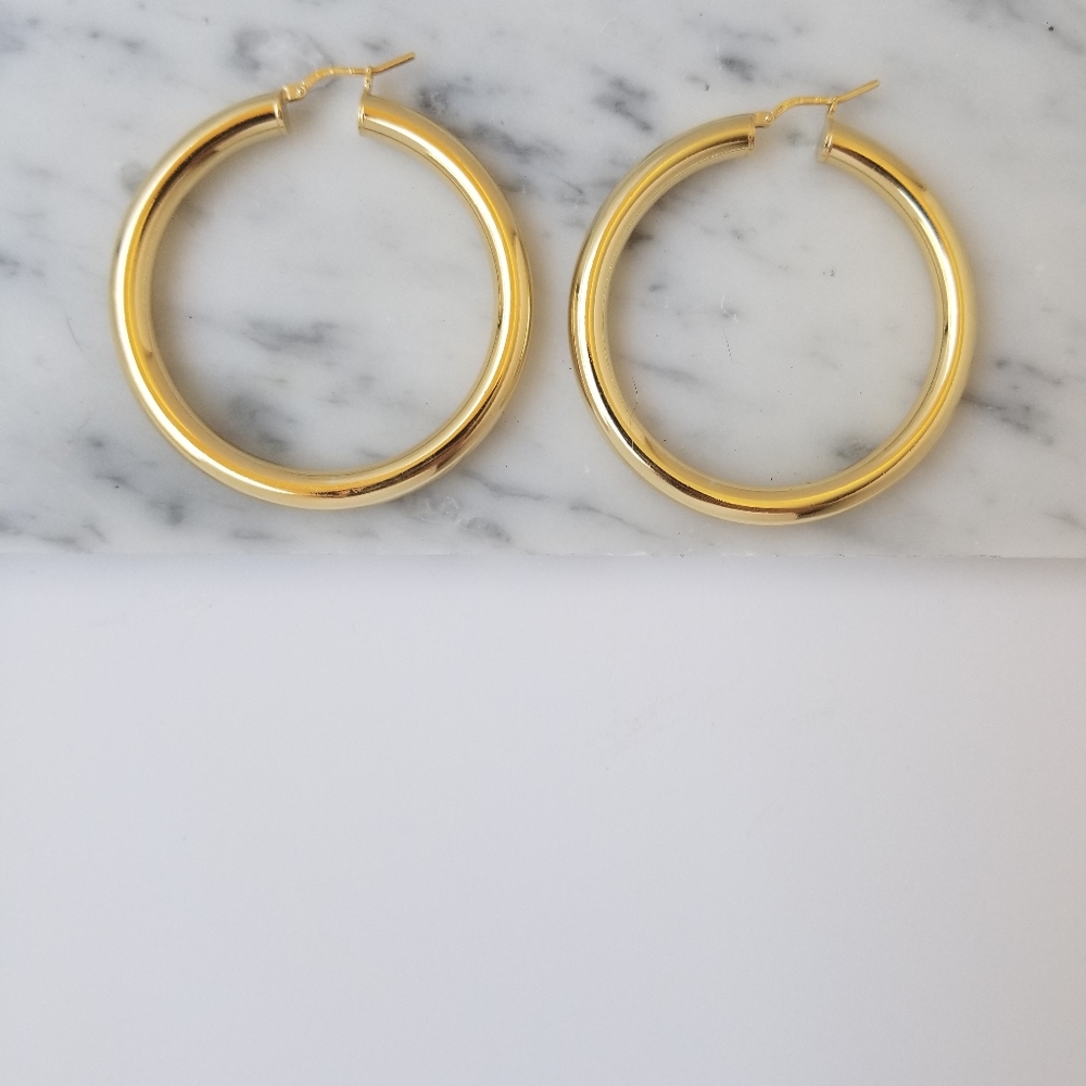 ⭐Hoop earrings 14k Gold plated over Silver⭐